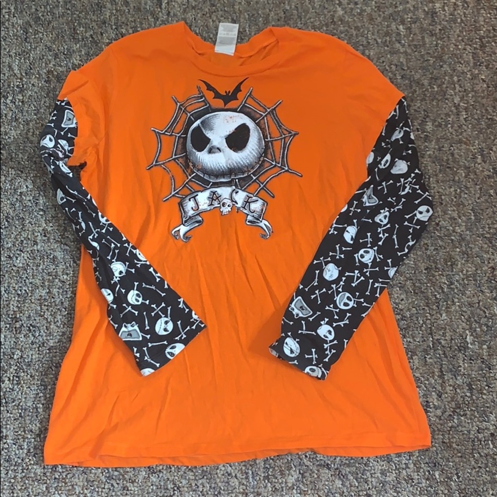 Long sleeve tee